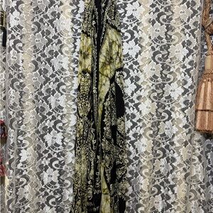 Advance Apparels Black cream Yellow dress halter top backless handkerchief hem